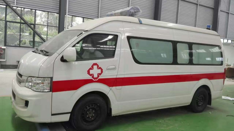 救護(hù)車(chē)圖片mmexport1476340535325
