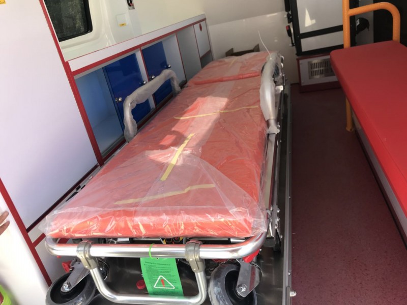 國六救護(hù)車 高端奔馳救護(hù)車廠家銷售15271321777