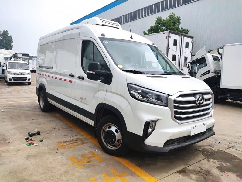 上汽大通藍牌低溫疫苗藥品冷藏運輸車